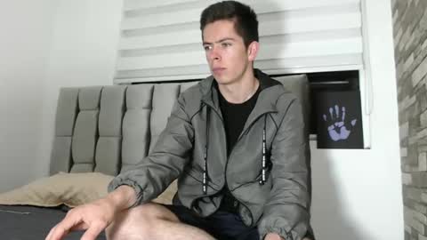 Snapshot of elian_tg chatting on 01-12-25, 12:39 Elian online show from 01-12-25, 12:39