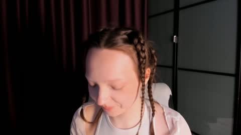 Ella online show from 12-11-24, 09:09