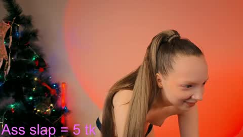 Ella online show from 12-24-24, 07:39