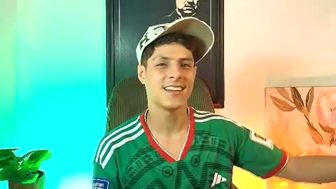 elias_salvatore_ online show from 06-25-26, 02:32
