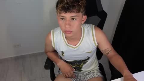 elias online show from 03-07-25, 02:36