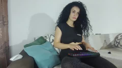 eliebullet online show from 10-02-25, 05:53