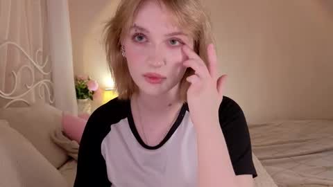 Ellie online show from 02-22-26, 05:30