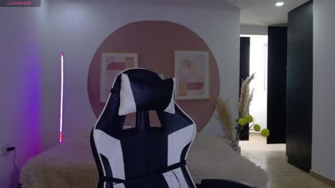 Snapshot of eliiih_ chatting on 05-17-26, 07:54 eliiih_ online show from 05-17-26, 07:54