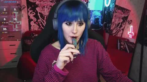 Snapshot of elika_kay chatting on 03-06-25, 09:42 MORE ME online show from 03-06-25, 09:42