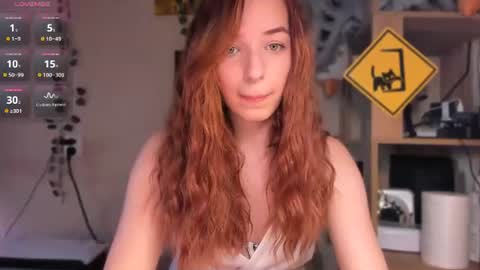 Snapshot of elilybby chatting on 07-18-26, 05:39 Your baby Eli online show from 07-18-26, 05:39