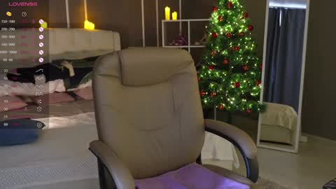 Snapshot of elina_nortas chatting on 12-27-24, 07:18 Elina online show from 12-27-24, 07:18