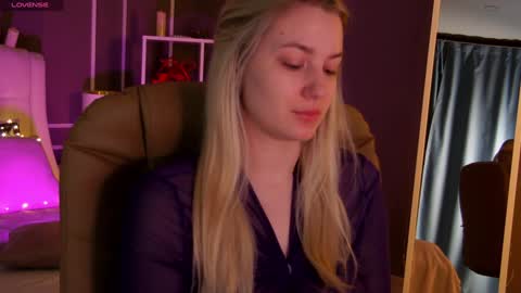 Snapshot of elina_nortas chatting on 01-23-25, 01:08 Elina online show from 01-23-25, 01:08