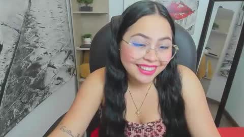 Snapshot of elinaax chatting on 11-13-25, 11:25 Elina online show from 11-13-25, 11:25