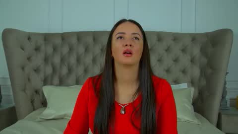 ElinaBellucci online show from 02-05-26, 04:50