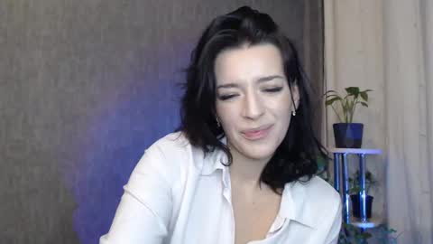 Snapshot of elinapretty chatting on 03-05-25, 11:49 Elina online show from 03-05-25, 11:49