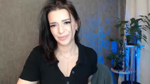 Elina online show from 04-17-26, 11:52
