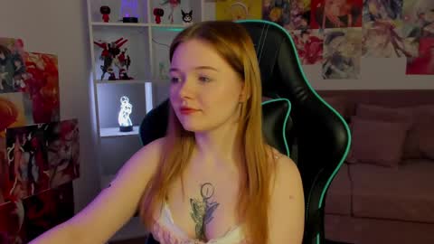 elinavale online show from 04-14-26, 05:08