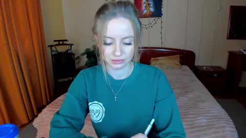 elinor_faith online show from 02-02-25, 12:24