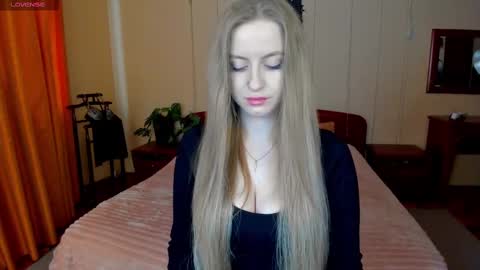 elinor_faith online show from 02-22-25, 12:19