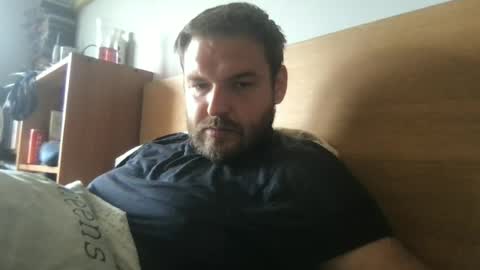 Snapshot of eliot26 chatting on 07-22-26, 10:29 e26 online show from 07-22-26, 10:29