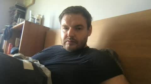 Snapshot of eliot26 chatting on 08-02-26, 10:35 e26 online show from 08-02-26, 10:35