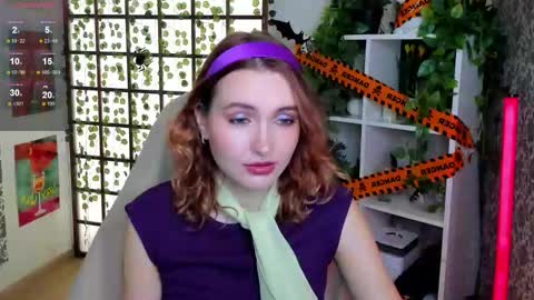 Snapshot of elis_cherry chatting on 10-26-25, 02:28 Elis online show from 10-26-25, 02:28