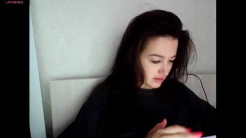 Snapshot of elisa_dove208 chatting on 09-10-25, 04:01 elisa_dove208 online show from 09-10-25, 04:01