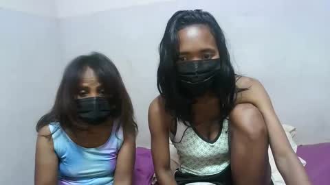 elisabet88 online show from 10-04-25, 08:29