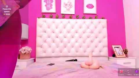 Snapshot of elisabethmassey chatting on 02-05-25, 04:16 Liss online show from 02-05-25, 04:16