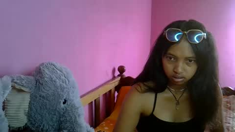 elisah01 online show from 02-06-26, 04:28