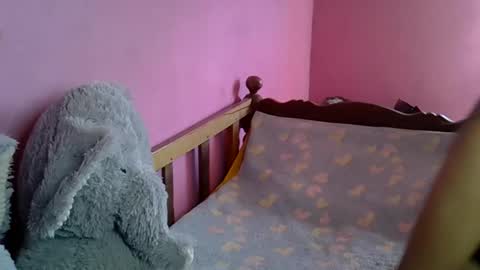 elisah01 online show from 02-15-26, 04:53