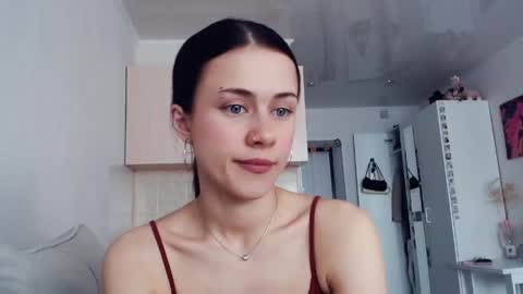 Elis online show from 04-11-26, 05:12