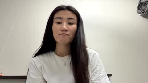 Mei online show from 12-05-25, 10:13