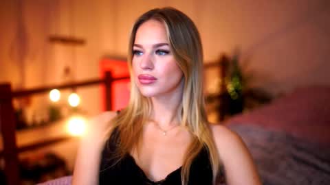 Sunflower  online show from 11-06-25, 05:25