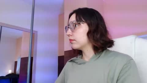 Eliza online show from 01-06-26, 07:28