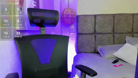 Snapshot of elizabeth_20_ chatting on 10-13-25, 07:47 elizabeth online show from 10-13-25, 07:47