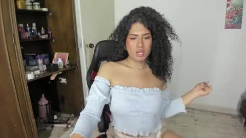 elizabeth_777 online show from 02-07-25, 10:29