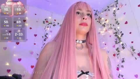    Independent Model online show from 03-07-25, 09:27