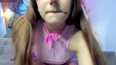 Snapshot of elizabeth_lamer chatting on 10-26-25, 07:36 Elizabeth Lamer online show from 10-26-25, 07:36