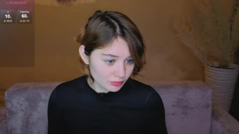 Elizabeth online show from 05-21-26, 01:34