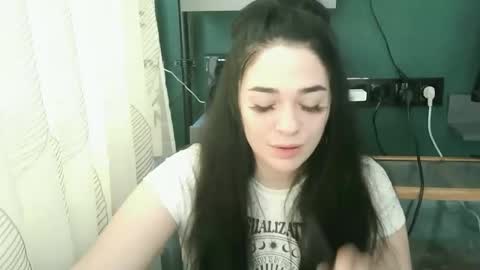 elizabeth_xi online show from 10-09-25, 11:41