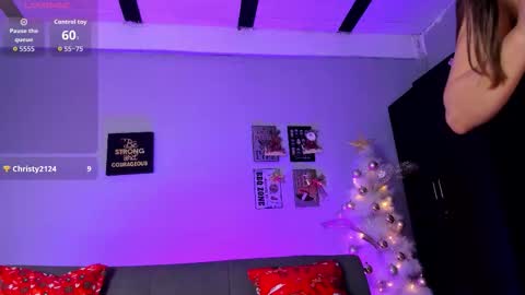 Snapshot of elizabethboltxxx chatting on 12-18-25, 08:04 Elizabeth bolt online show from 12-18-25, 08:04