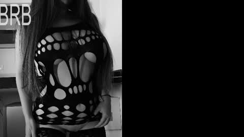 instgram aly leiv17 ---- Im model-independent online show from 07-29-26, 09:13