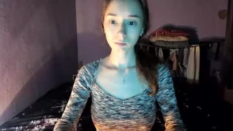 Snapshot of elizabethrice chatting on 06-15-26, 02:41 elizabethrice online show from 06-15-26, 02:41