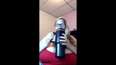 Elizabeth online show from 04-15-26, 10:32