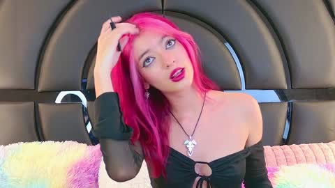 Elizabet online show from 01-21-25, 11:02