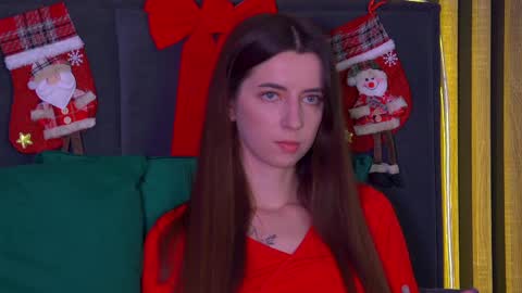 Snapshot of elizabetwilsoon chatting on 01-12-25, 06:38 Elizabet online show from 01-12-25, 06:38