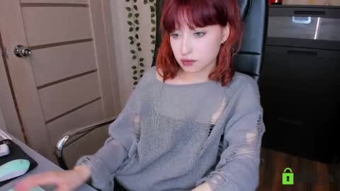 Snapshot of elizanik chatting on 05-15-26, 11:45 Eliza online show from 05-15-26, 11:45