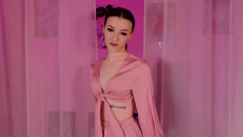 Snapshot of elizzza_ chatting on 02-12-25, 12:12 elizzza_ online show from 02-12-25, 12:12