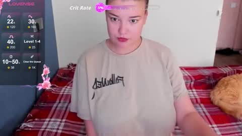 Lina online show from 09-14-25, 07:51