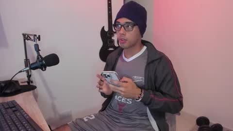 Elkin Clark online show from 02-24-26, 02:04