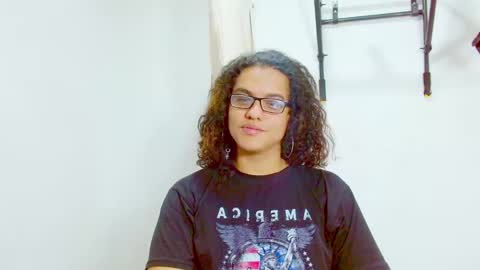 Diana online show from 02-17-25, 06:15