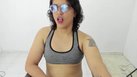 Diana online show from 12-21-25, 12:40