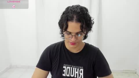 Diana online show from 01-06-26, 01:31